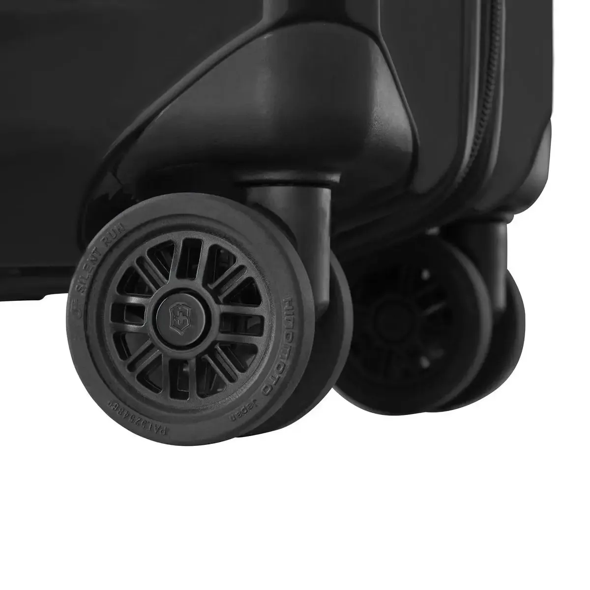 Airox Global Hardside Carry-on - Black