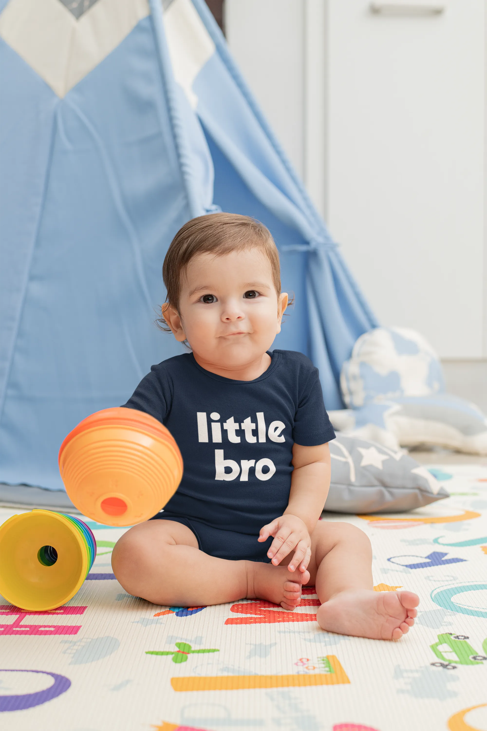 Big Bro & Little Bro T-Shirt & Baby Onesie Set
