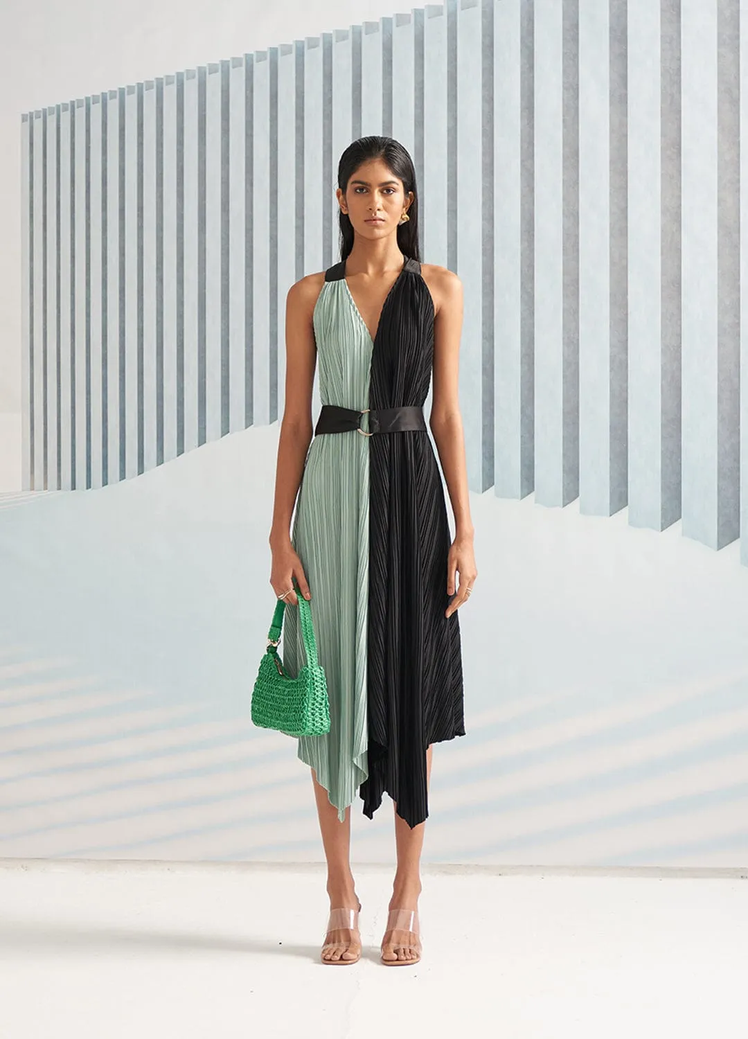 GREEN BLACK COLORBLOCK HALTER PARTY DRESS
