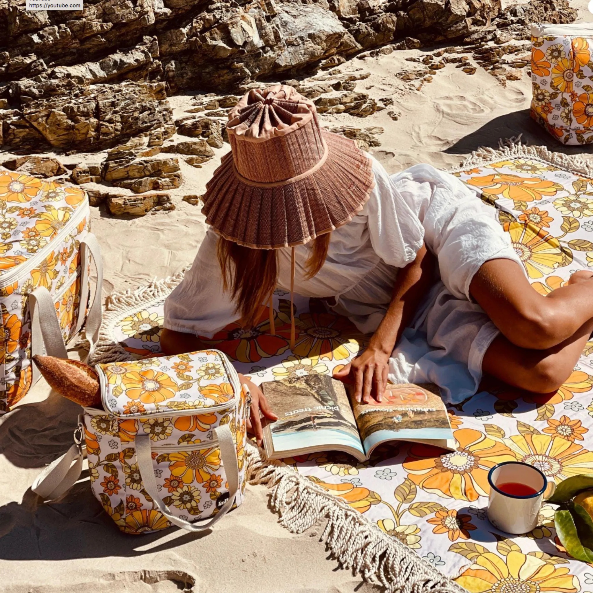 Kollab - Holiday Fringed Picnic Mat - Bonnie Doon