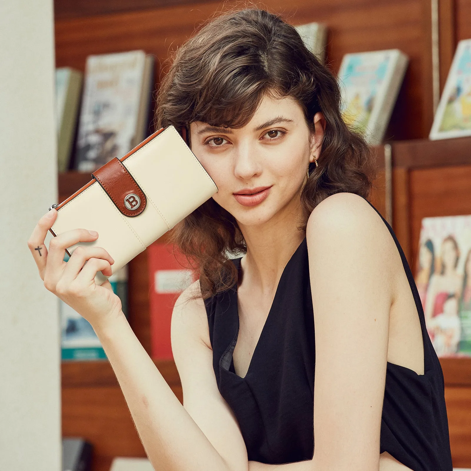 Lomy Real Leather Wallet Womens - RFID Blocking