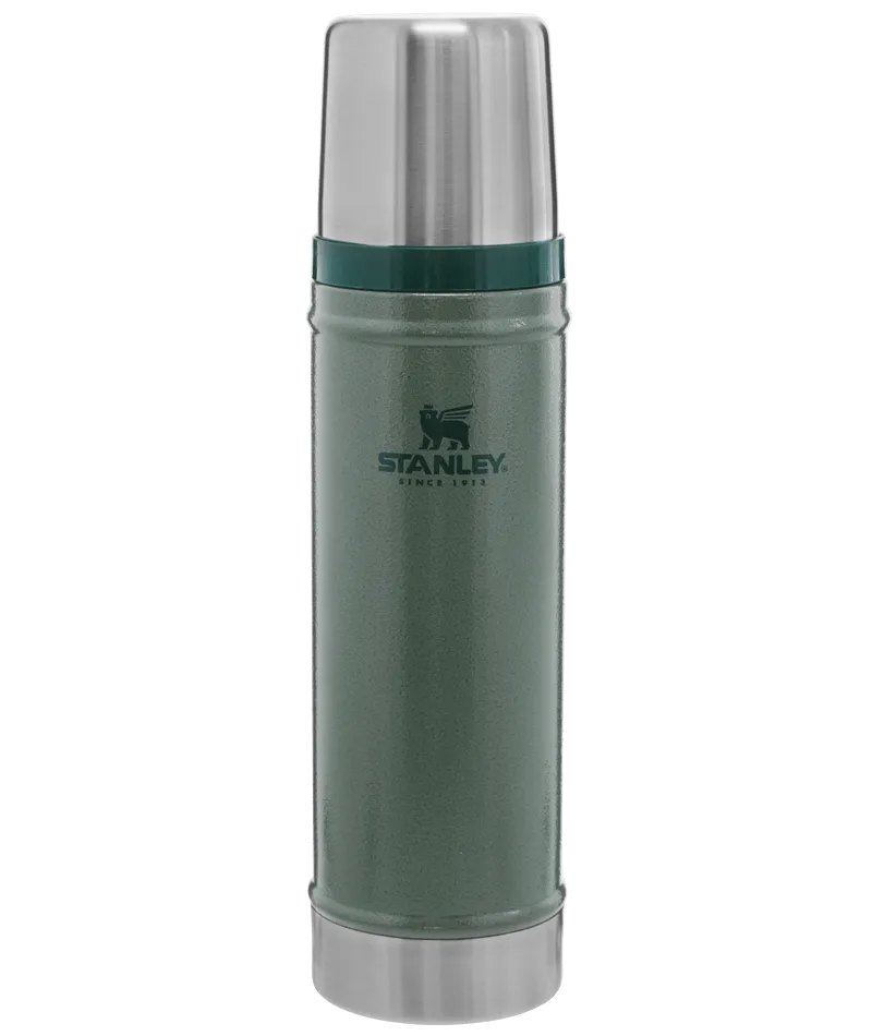 Stanley Classic Thermos 591 ml Classic Green - Compact Durability for On-the-Go