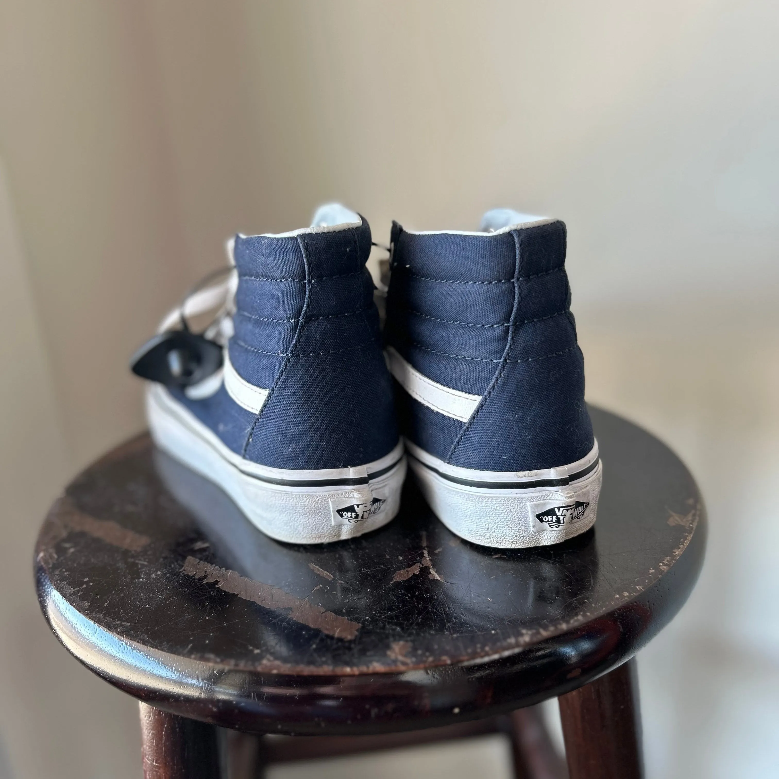 Vans Casual Shoes Womens 8