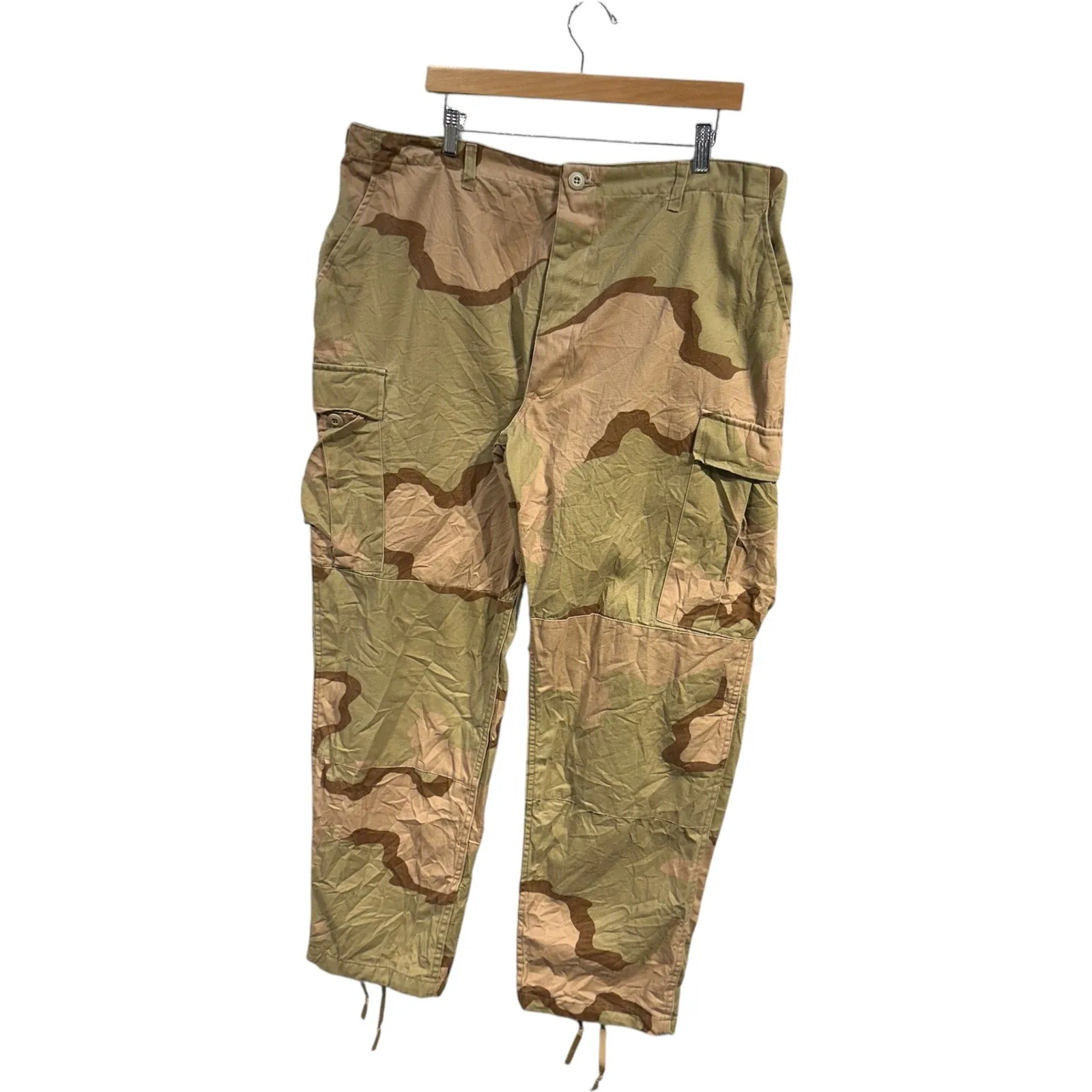 Vintage Sand Camo Cargo Pants 39x29