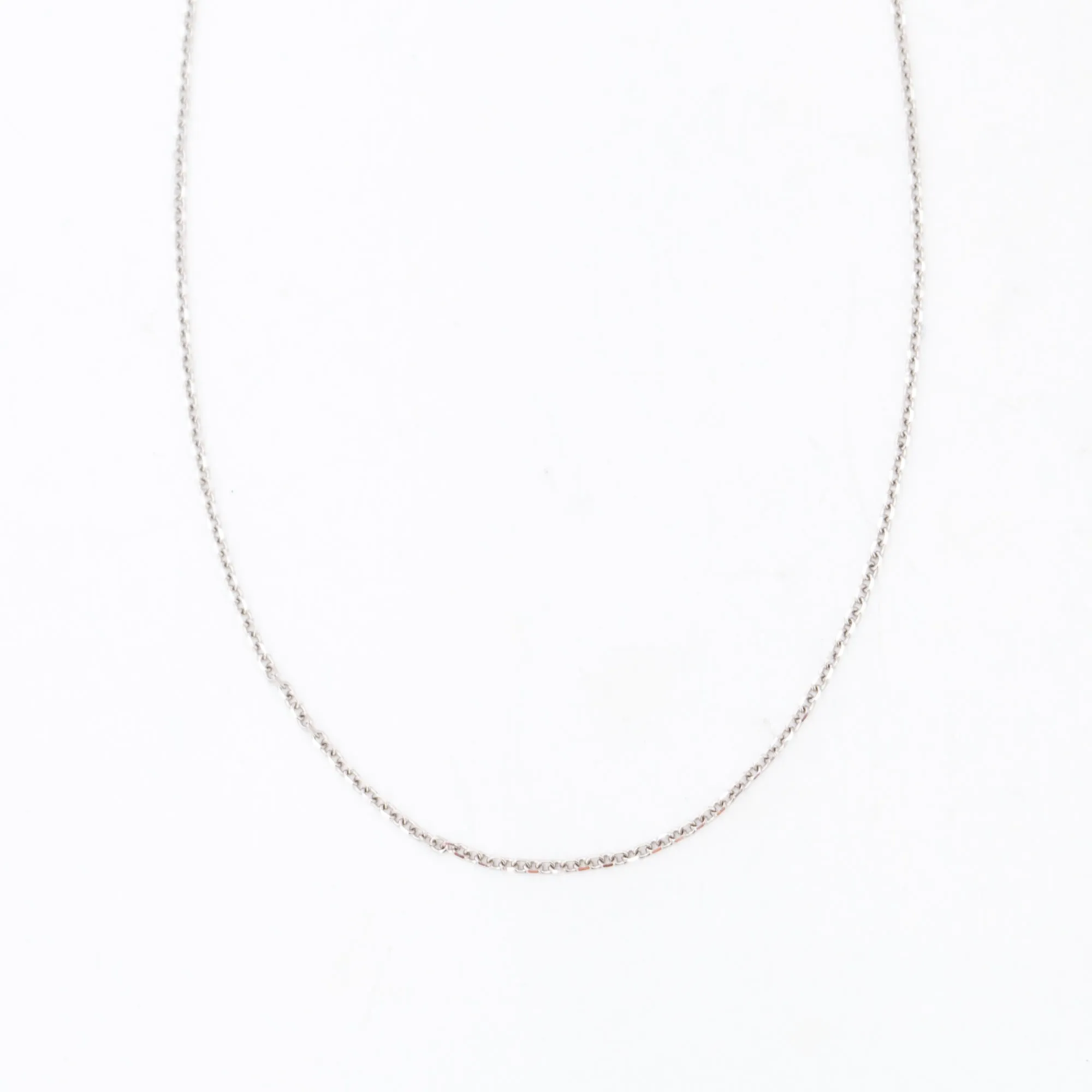 White Gold Medium Diamond-Cut Cable Chain