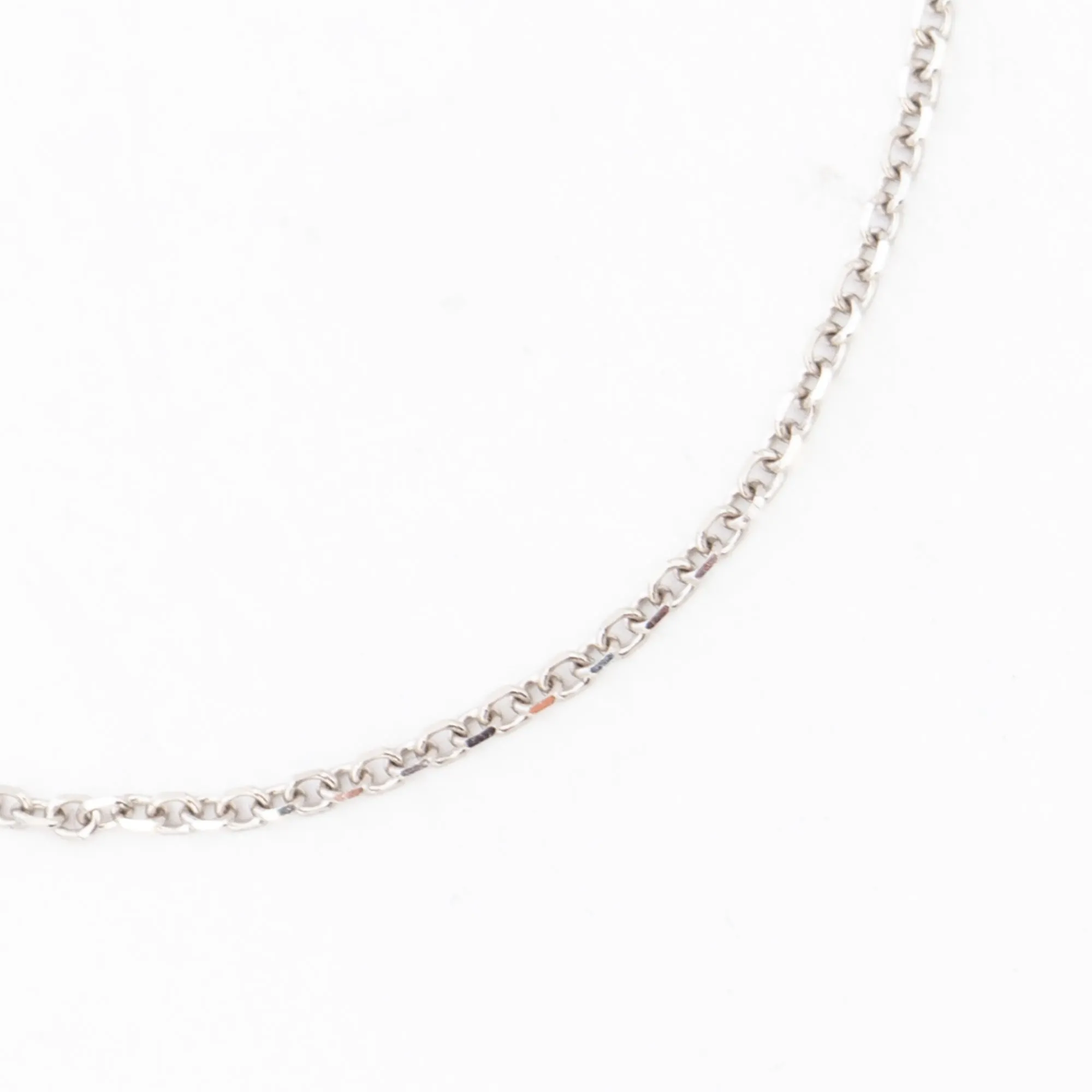White Gold Medium Diamond-Cut Cable Chain